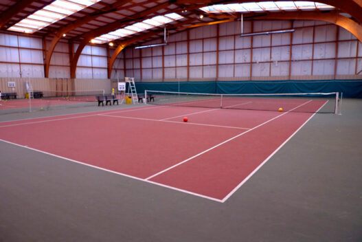 Court de tennis couvert